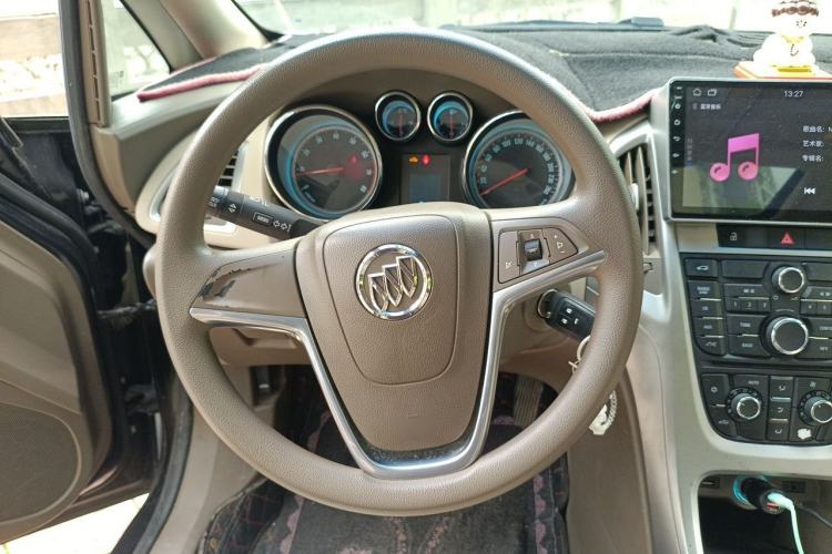 Used Buick GT 2013 GT 1.6L Manual Entry-Level Model Steering Wheel