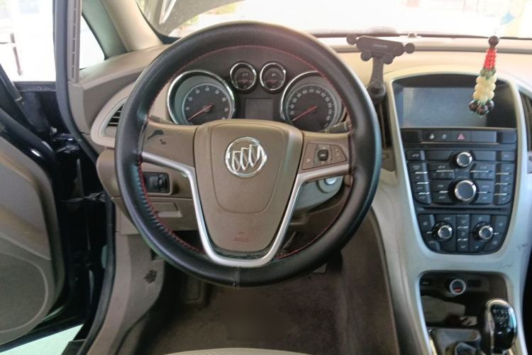 Used Buick GT 2013 GT 1.6L Manual Entry-Level Model Steering Wheel