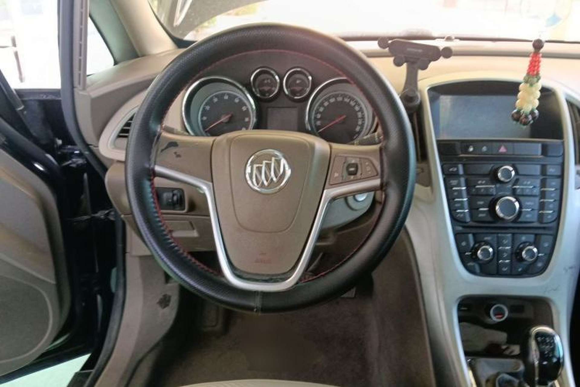 Used Buick GT 2013 GT 1.6L Manual Entry-Level Model Steering Wheel