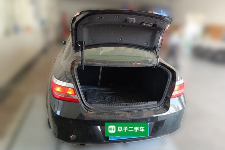 Used Buick GT 2013 GT 1.6L Manual Entry-Level Model Trunk
