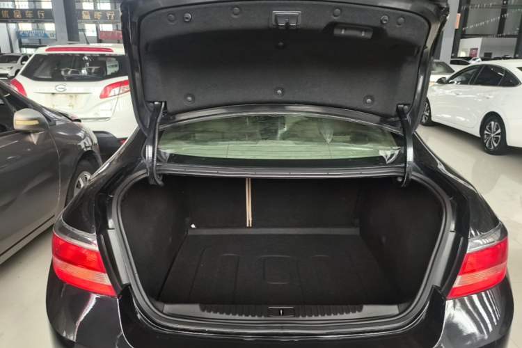 Used Buick GT 2013 GT 1.6L Automatic Fashion Edition Trunk