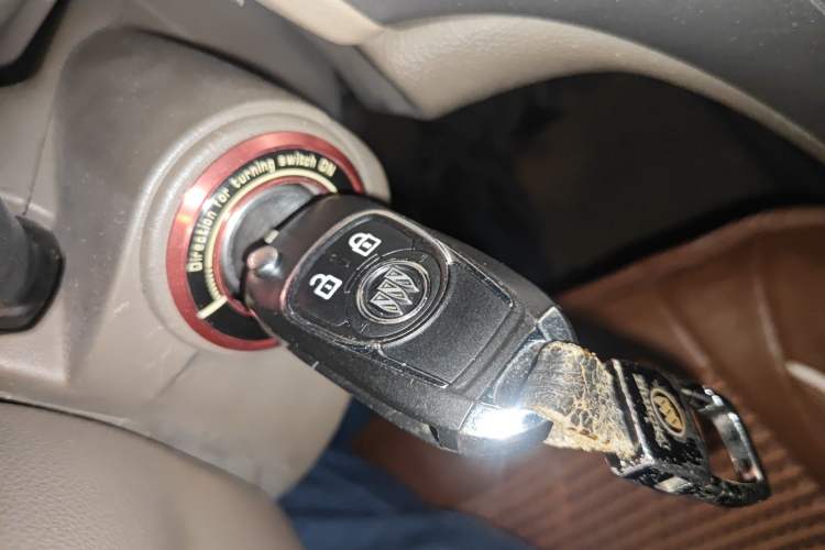 Used Buick GT 2013 GT 1.6L Manual Entry-Level Model Vehicle Key