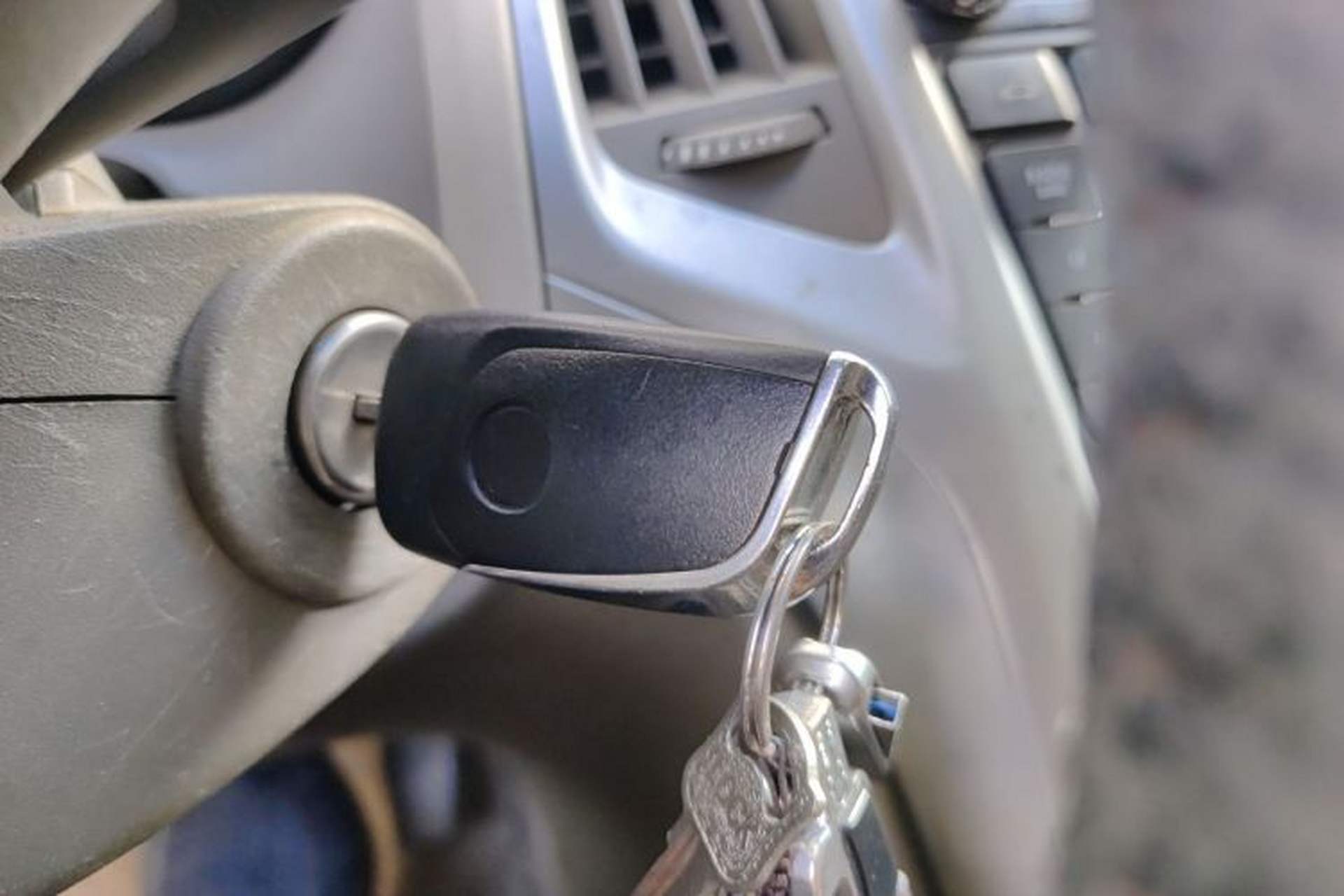 Used Buick GT 2013 GT 1.6L Manual Entry-Level Model Vehicle Key