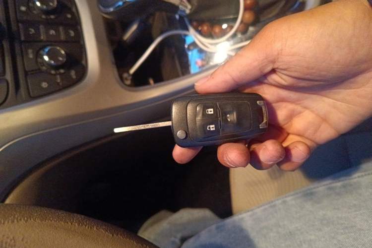 Used Buick GT 2013 GT 1.6L Automatic Fashion Edition Vehicle Key