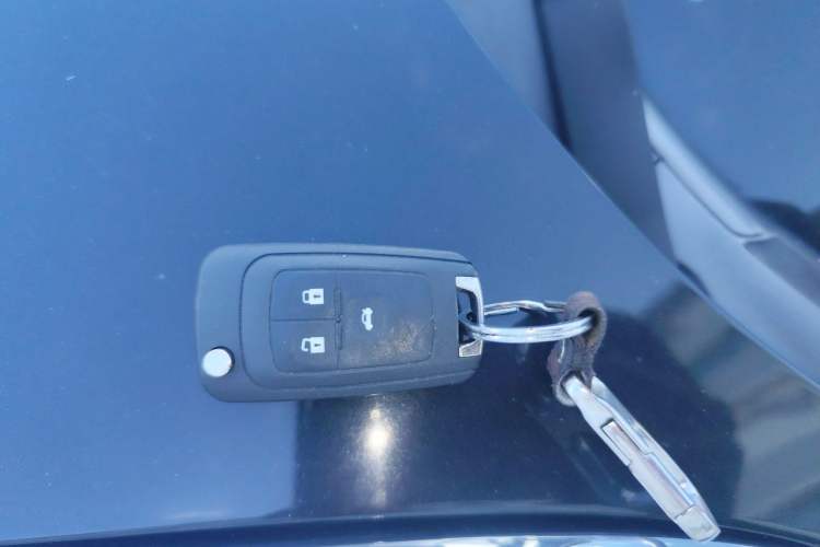 Used Buick GT 2013 GT 1.6L Manual Entry-Level Model Vehicle Key