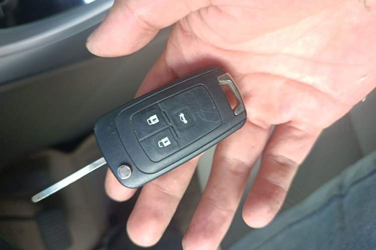 Used Buick GT 2013 GT 1.6L Automatic Fashion Edition Vehicle Key