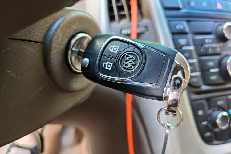 Used Buick GT 2013 GT 1.6L Automatic Fashion Edition Vehicle Key