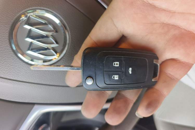 Used Buick GT 2013 GT 1.6L Automatic Fashion Edition Vehicle Key
