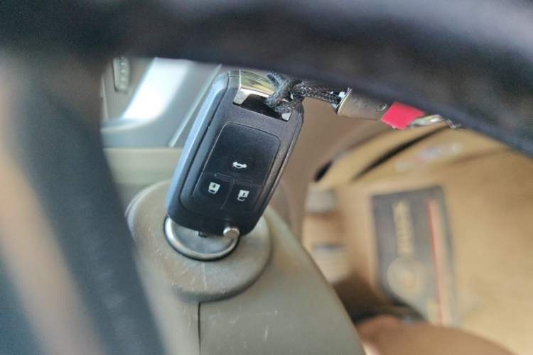 Used Buick GT 2013 GT 1.6L Manual Entry-Level Model Vehicle Key