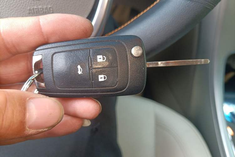 Used Buick GT 2013 GT 1.6L Automatic Fashion Edition Vehicle Key