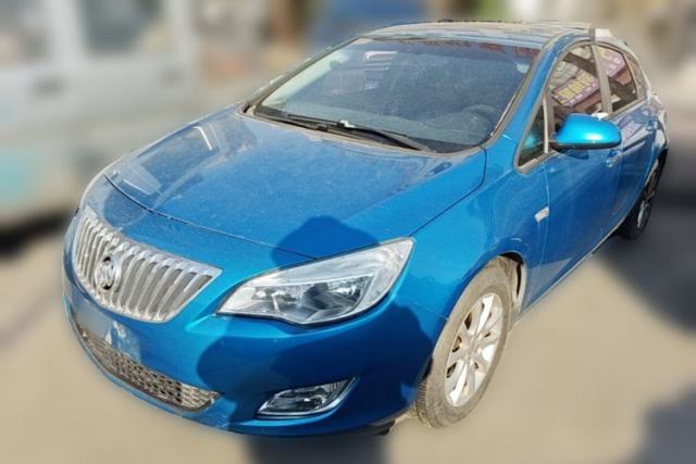 Buick GT 2013 XT 1.6L Automatic Fashion Edition مستعملة