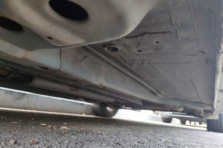Used Buick GT 2013 XT 1.6L Manual Entry-Level Model Chassis Front Left