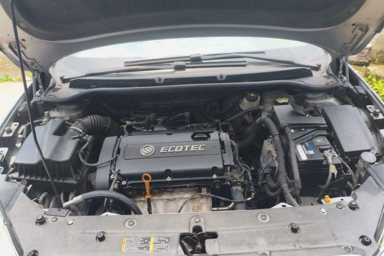 Used Buick GT 2013 GT 1.6L Manual Comfort Edition Engine Bay