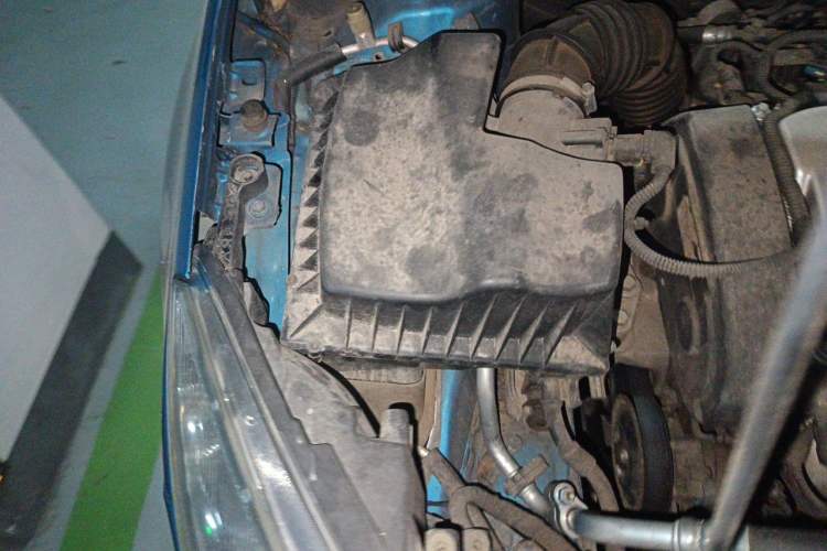 Used Buick GT 2013 XT 1.6L Automatic Fashion Edition Engine Bay Right