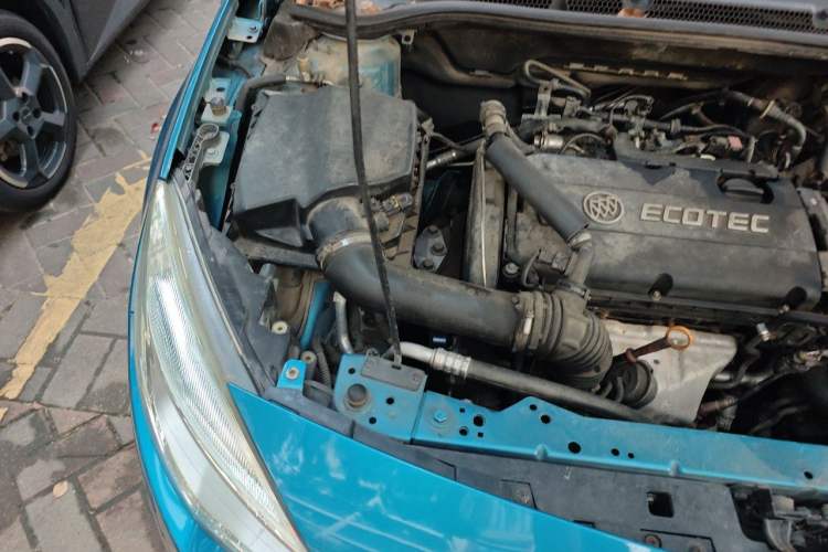 Used Buick GT 2013 XT 1.6T Automatic Fashion Sport Edition Engine Bay Right