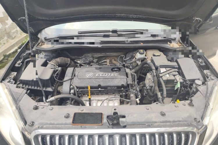 Used Buick GT 2013 XT 1.6L Manual Entry-Level Model Engine Bay