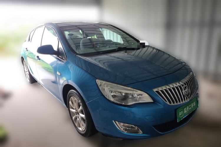 Used Buick GT 2013 XT 1.6L Automatic Fashion Edition Front Right 45 Deg