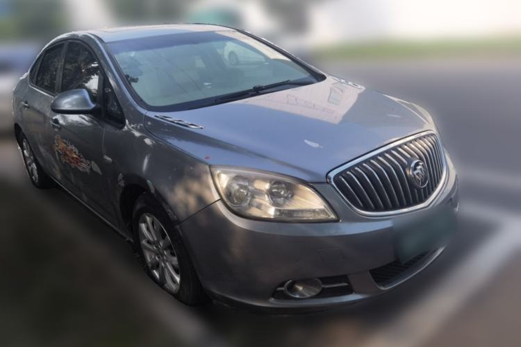 Used Buick GT 2013 GT 1.6L Automatic Fashion Edition Front Right 45 Deg