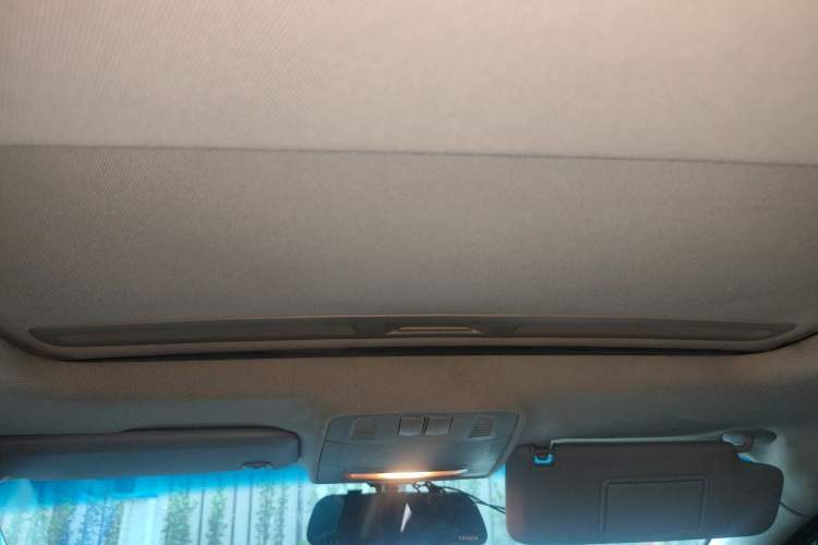 Used Buick GT 2013 XT 1.6L Automatic Fashion Edition Headliner