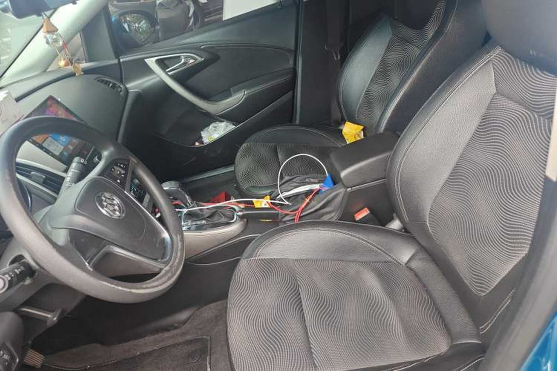 Used Buick GT 2013 XT 1.6L Automatic Fashion Edition Left Front Seat