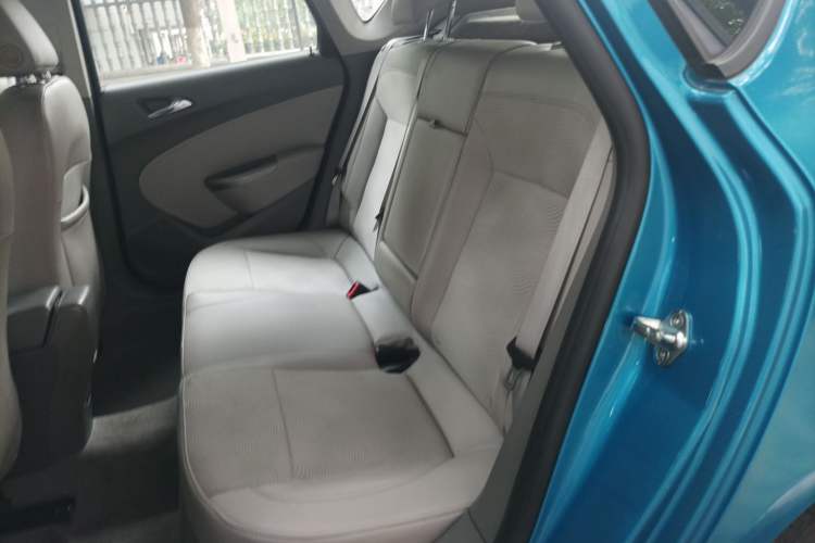 Used Buick GT 2013 XT 1.6L Automatic Fashion Edition Left Rear Seat