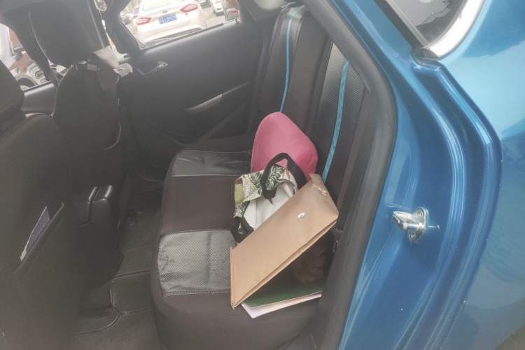 Used Buick GT 2013 XT 1.6L Automatic Fashion Edition Left Rear Seat