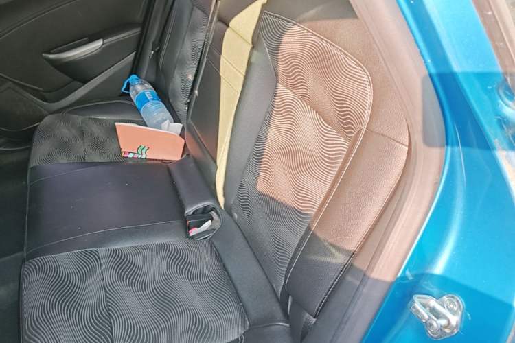Used Buick GT 2013 XT 1.6L Automatic Fashion Edition Left Rear Seat