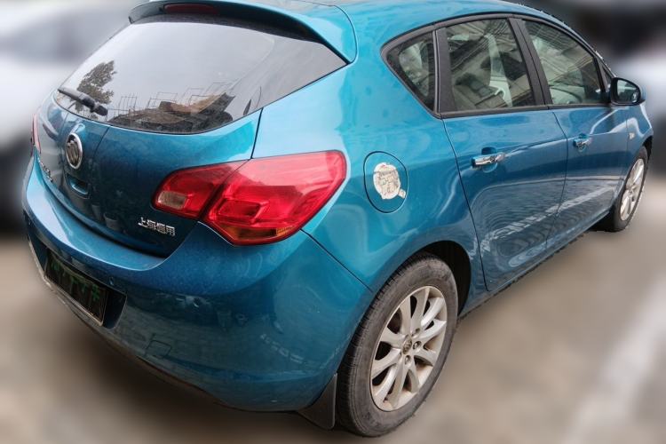 Used Buick GT 2013 XT 1.6L Automatic Fashion Edition Rear Right 45 Deg