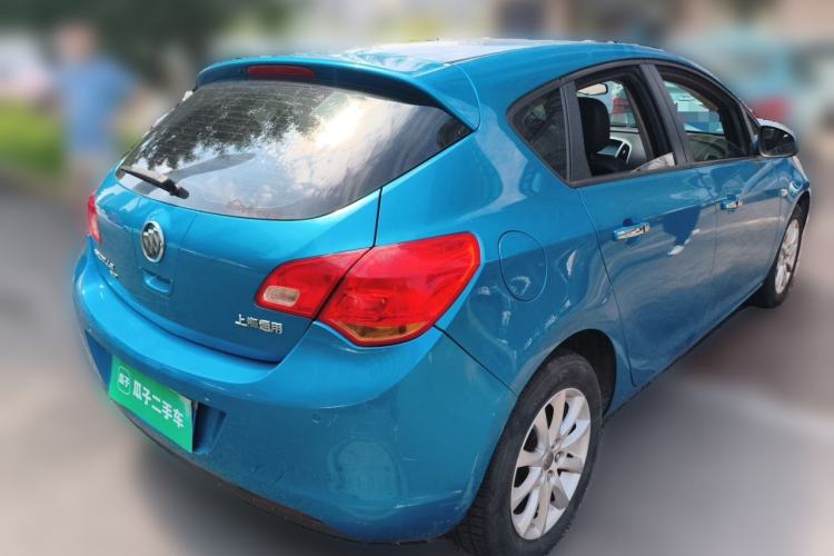 Used Buick GT 2013 XT 1.6L Automatic Fashion Edition Rear Right 45 Deg