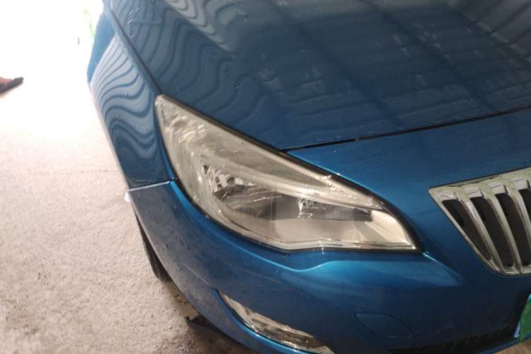 Used Buick GT 2013 XT 1.6L Automatic Fashion Edition Right Front Headlight