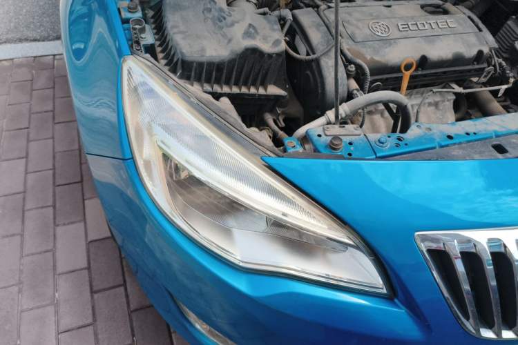 Used Buick GT 2013 XT 1.6L Automatic Fashion Edition Right Front Headlight