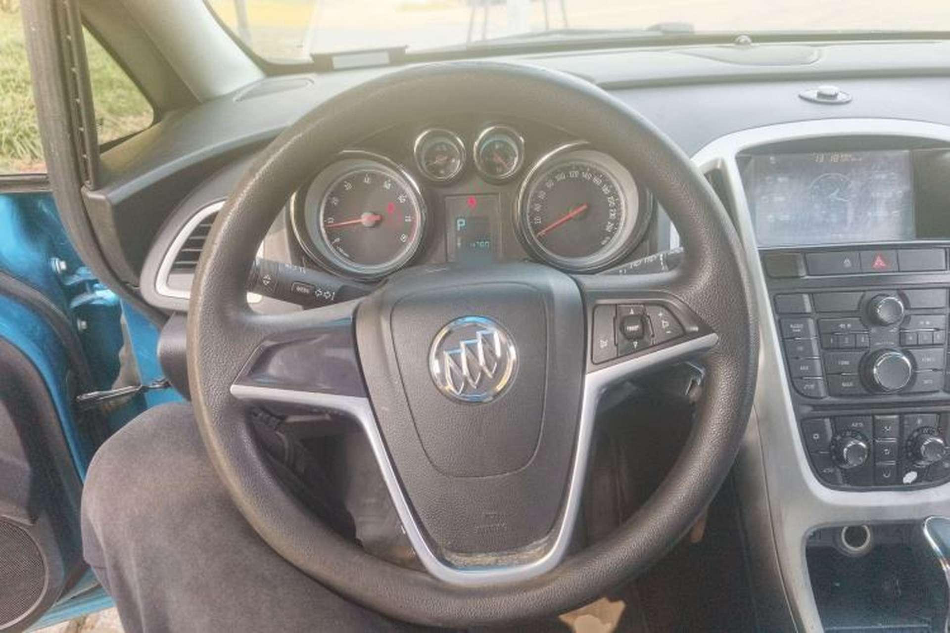 Used Buick GT 2013 XT 1.6L Automatic Fashion Edition Steering Wheel