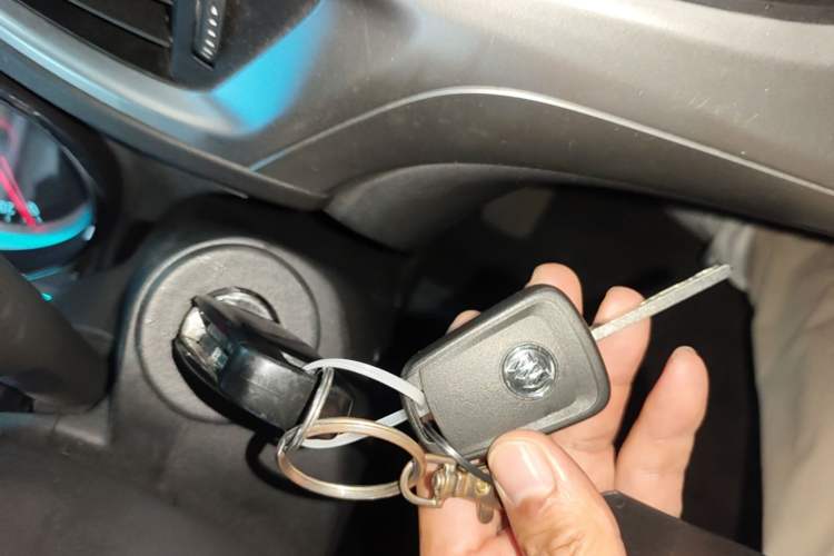 Used Buick GT 2013 XT 1.6L Automatic Fashion Edition Vehicle Key