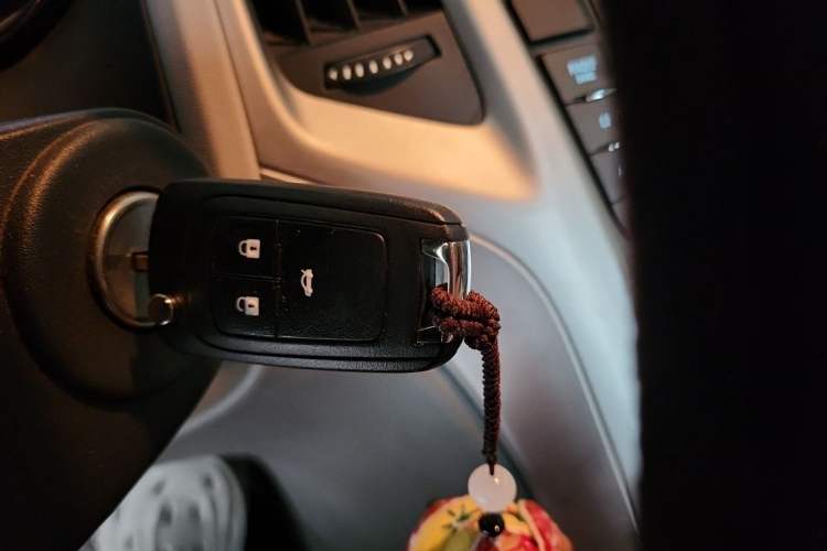 Used Buick GT 2013 XT 1.6L Automatic Fashion Edition Vehicle Key