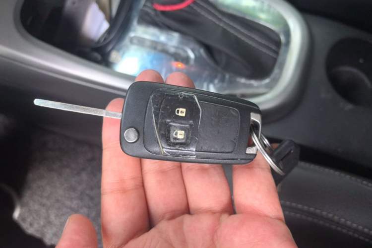 Used Buick GT 2013 XT 1.6L Automatic Fashion Edition Vehicle Key
