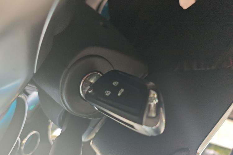 Used Buick GT 2013 XT 1.6T Automatic Fashion Sport Edition Vehicle Key