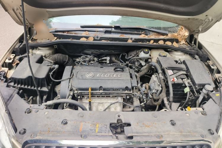 Used Buick GT 2013 GT 1.6L Manual Entry-Level Model Engine Bay