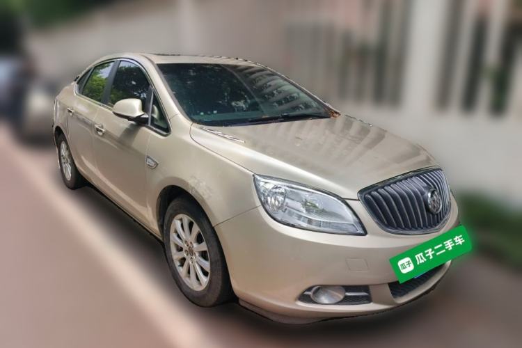 Used Buick GT 2013 GT 1.6L Manual Entry-Level Model Front Right 45 Deg