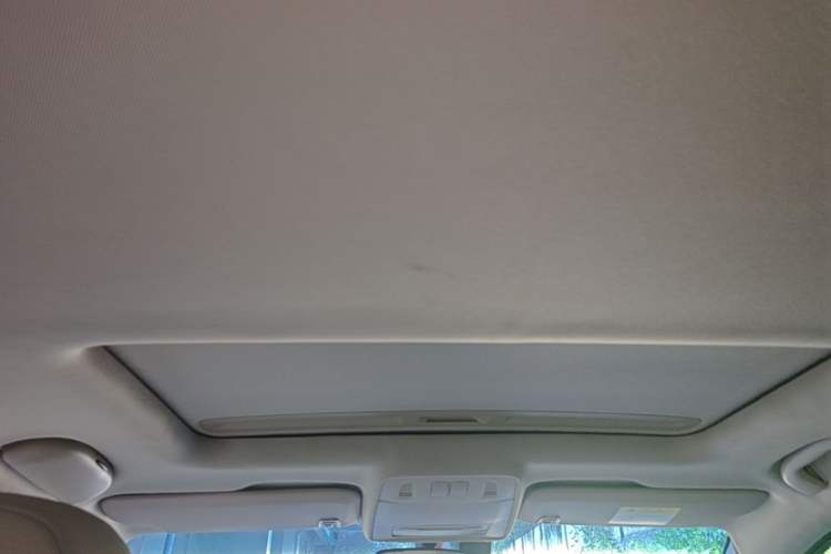 Used Buick GT 2013 GT 1.6L Automatic Fashion Edition Headliner