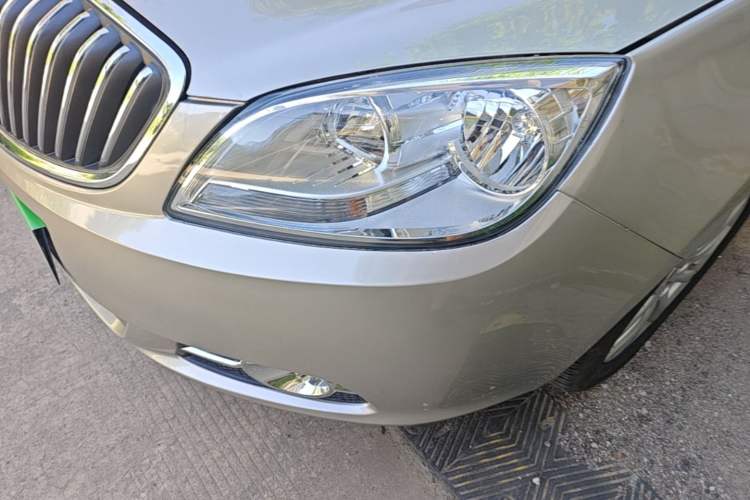 Used Buick GT 2013 GT 1.6L Automatic Fashion Edition Left Front Headlight