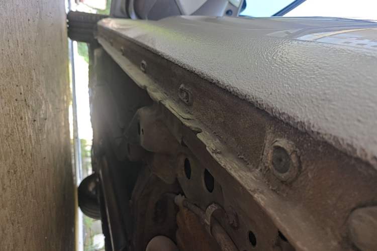 Used Buick GT 2013 GT 1.6L Automatic Fashion Edition Left Side Sill