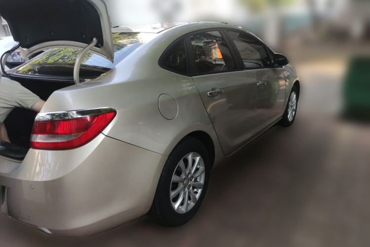 Used Buick GT 2013 GT 1.6L Automatic Fashion Edition Rear Right 45 Deg