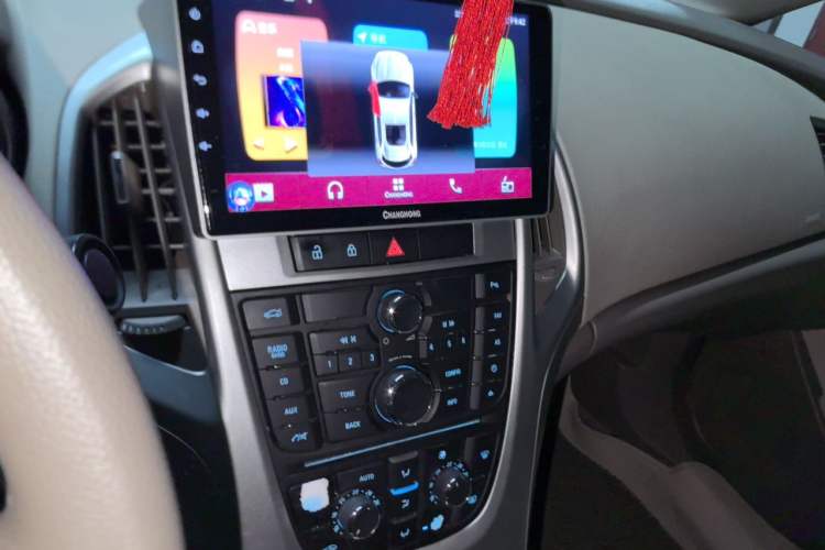 Used Buick GT 2013 GT 1.6L Automatic Fashion Edition Audio And AC Panel