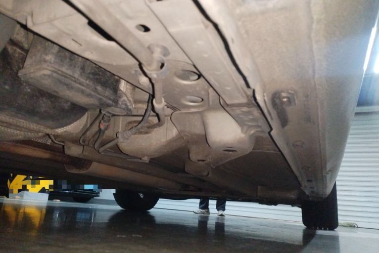 Used Buick GT 2013 GT 1.8L Automatic Fashion Edition Chassis Rear Right