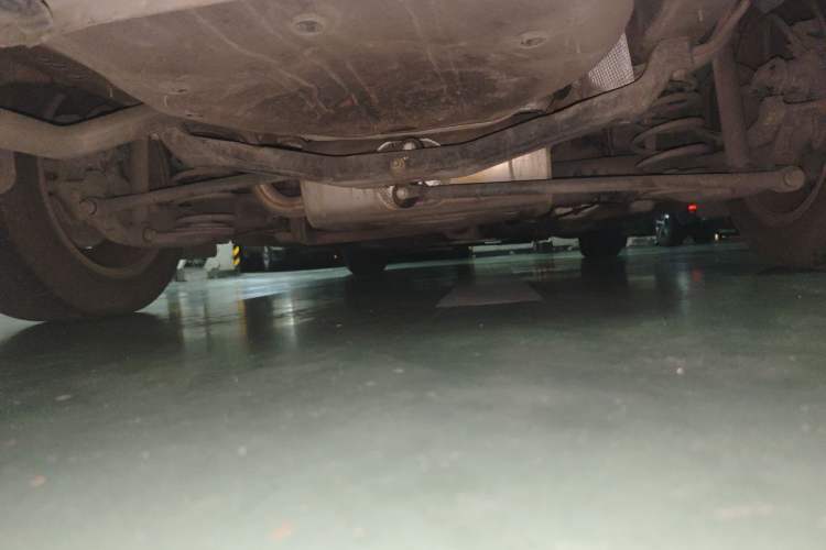 Used Buick GT 2013 GT 1.6L Automatic Fashion Edition Chassis Rear