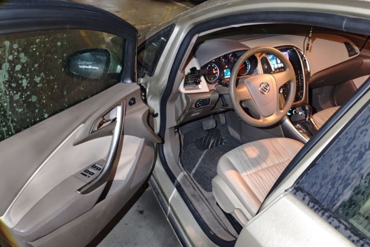 Used Buick GT 2013 GT 1.6L Automatic Comfort Edition Driver Seat