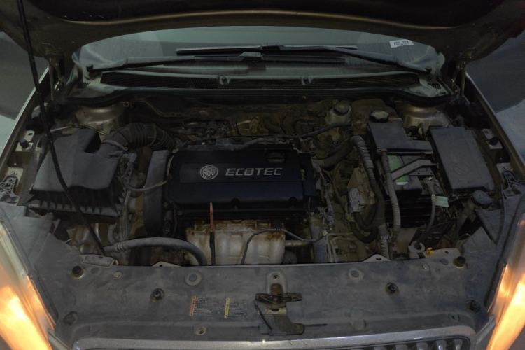 Used Buick GT 2013 GT 1.6L Automatic Fashion Edition Engine Bay