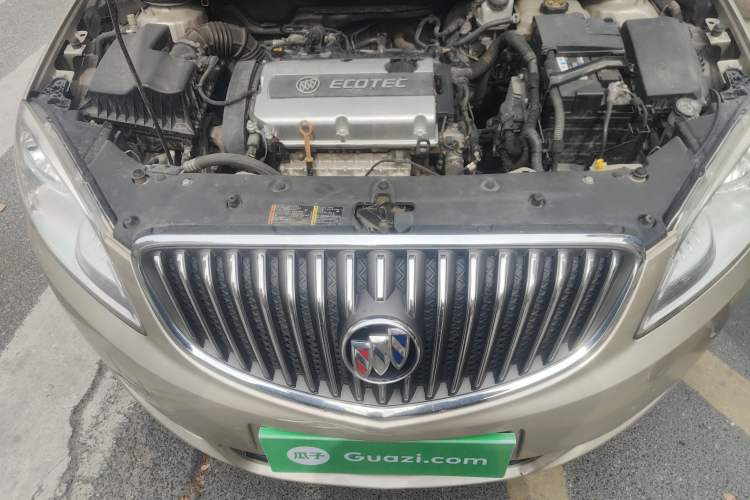 Used Buick GT 2013 GT 1.6L Manual Entry-Level Model Engine Bay