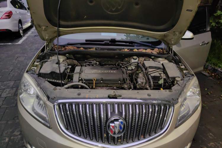Used Buick GT 2013 GT 1.6L Automatic Fashion Edition Engine Bay