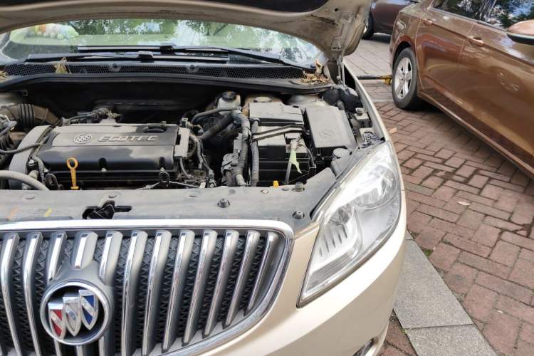 Used Buick GT 2013 GT 1.6L Manual Entry-Level Model Engine Bay Left